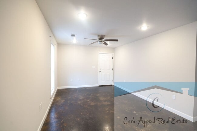 1003 Belt St
