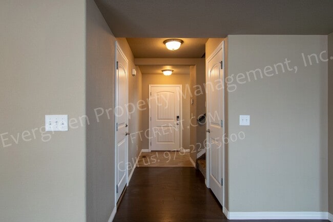 Photo - 1826 Ruddlesway Dr