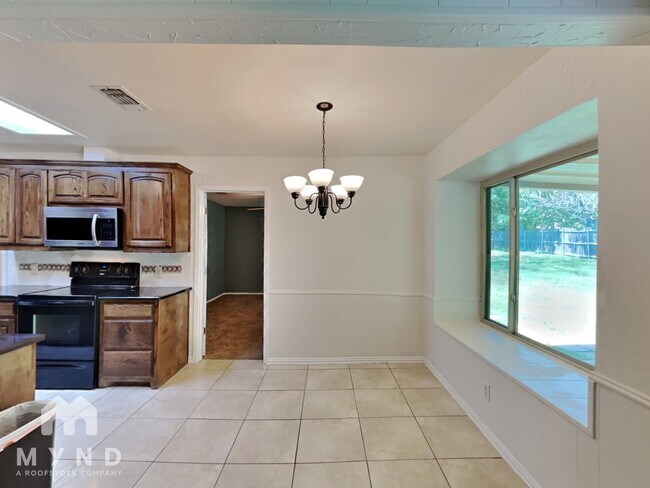 Photo - 2015 Arborcrest Dr