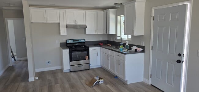Photo - 7616 Barberry Ave