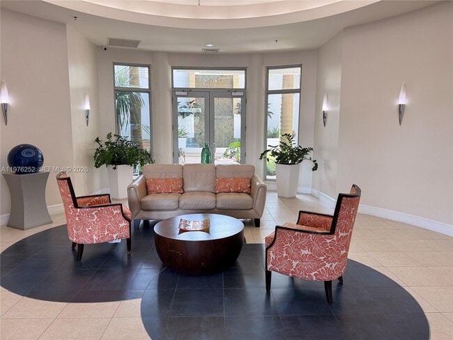 Photo - 1830 Radius Dr Unit 817