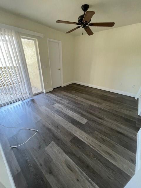 Photo - 4751 Via Palm Lakes Unidad 421