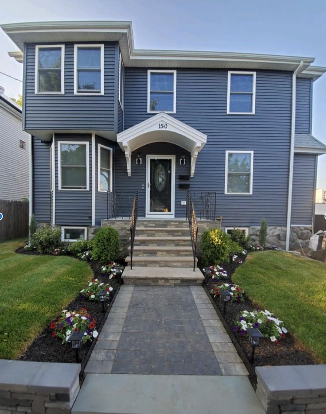 150 Alder St Unit 1