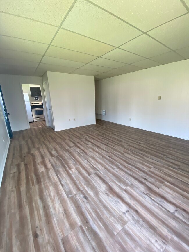 Photo - 29091 Harriet St