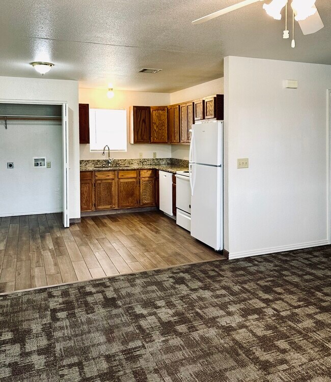 Photo - 505 Arch St Unit 505 Arch St Marietta OK