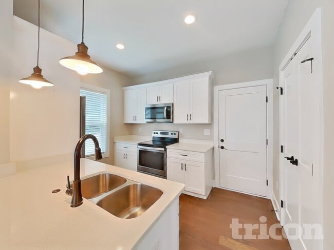 15 Sycamore Ridge W