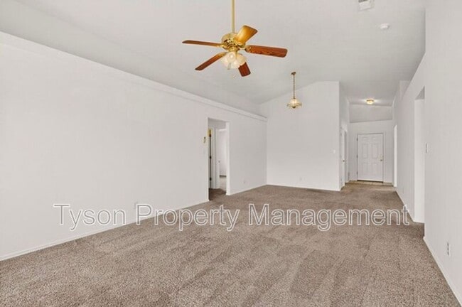 Photo - 908 Bursum Ln SE