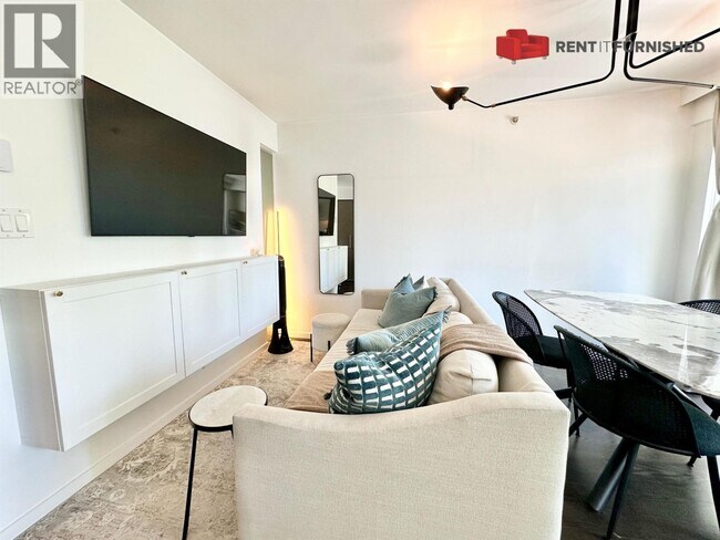 999 Seymour St Unit 503