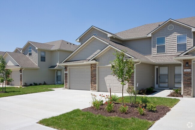 Building Photo - Arbor Mist Townhomes LLC