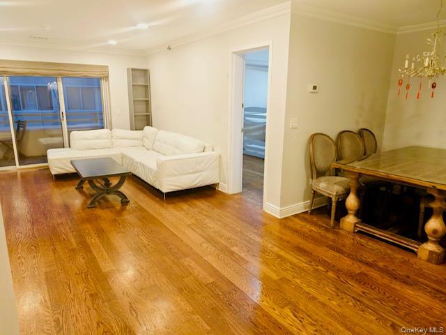 Photo - 100 Cutter Mill Rd Unit 4G