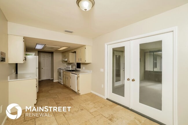 Photo - 8090 River Country Dr