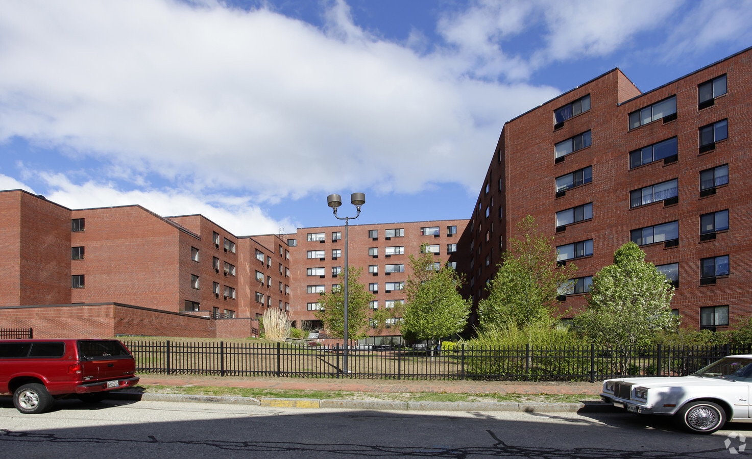 Photo - 100 State Street Apartments