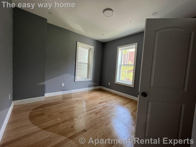 Photo - 339 Cambridge St Unit #2