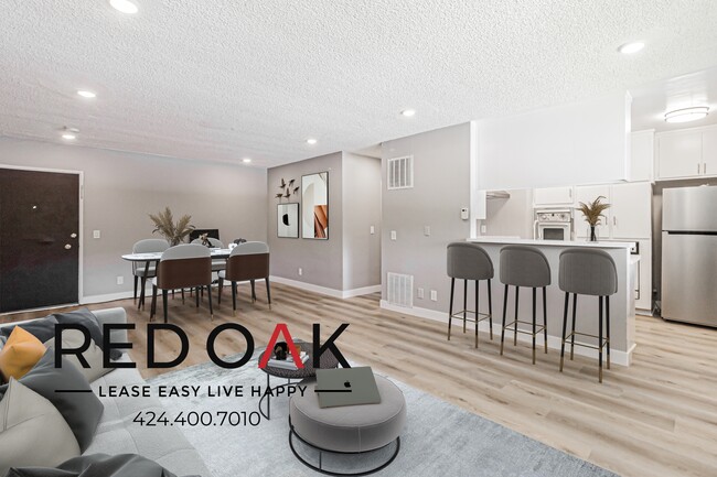 Building Photo - 15405 Vanowen St Unit 10