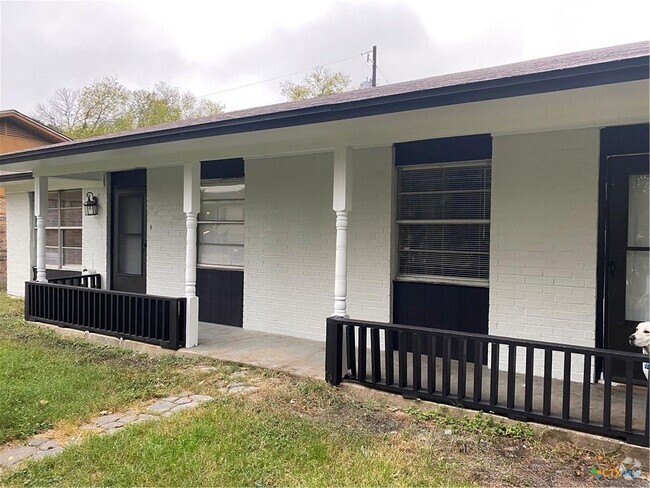 Building Photo - 2916 Antelope Trail Rental