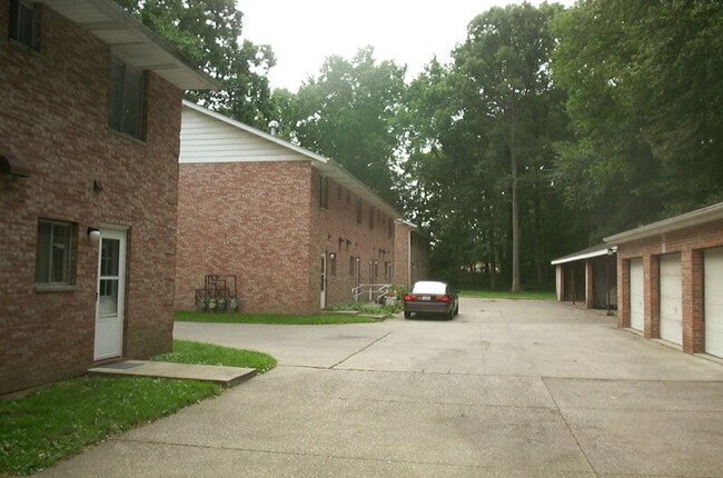 Photo - 463 Brentwood Dr