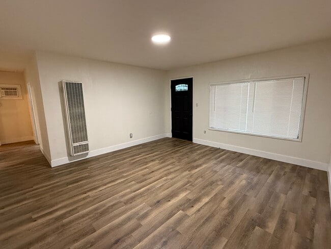 Photo - 347 Joseph Rd