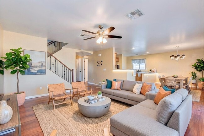 Photo - 538 E Dragon Springs Dr