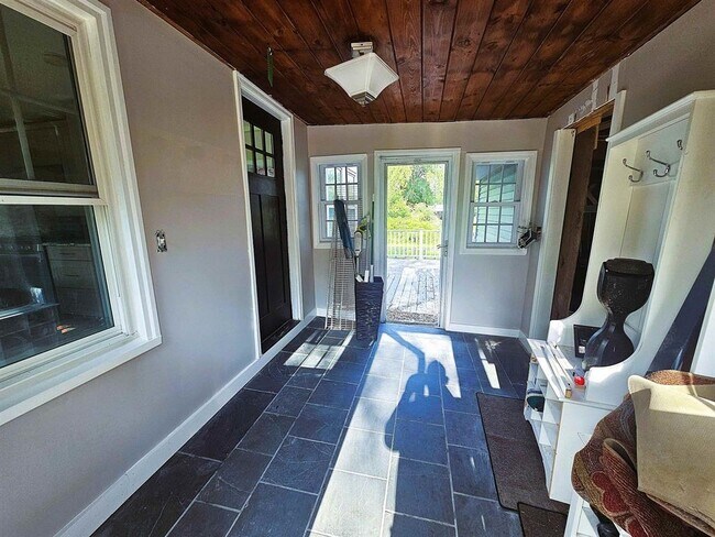 Photo - 268 Green St