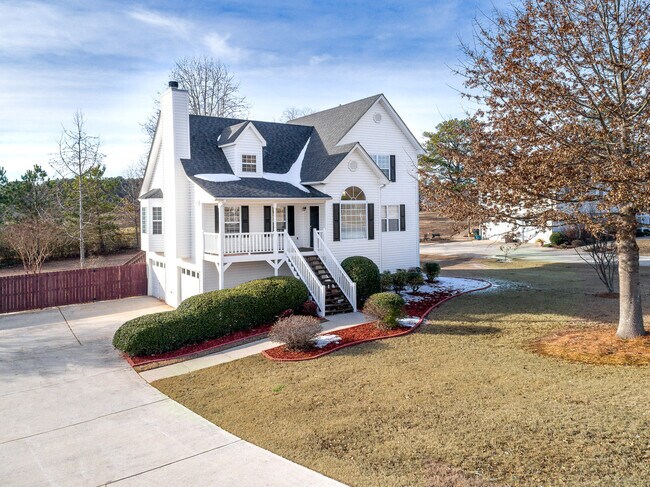 Photo - Gorgeous 4-bedroom, 2.5-bathroom home