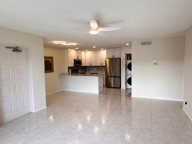 Photo - 1012 Green Pine Blvd Unit B2