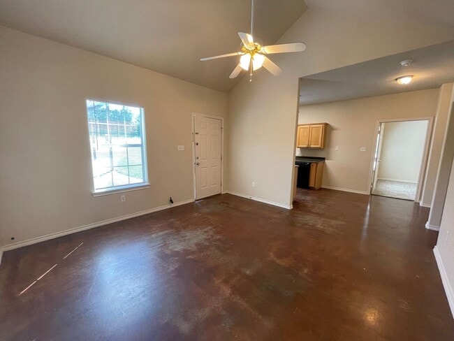 285-287 Harmony Rd - 285-287 Harmony Rd Apartment Unit 285
