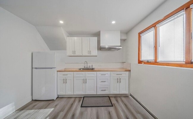 Photo - 74 Hempstead Dr Unit Apartment