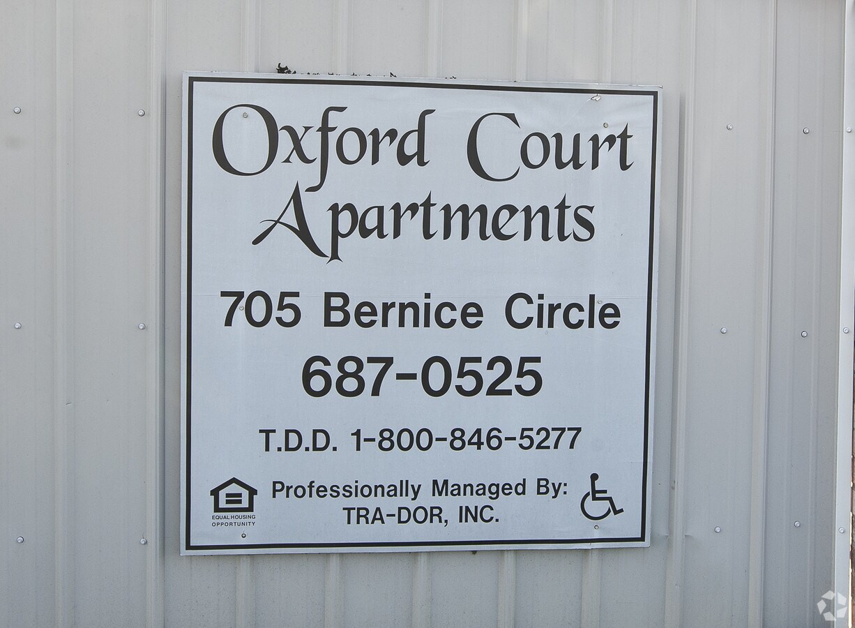 Photo - Oxford Court