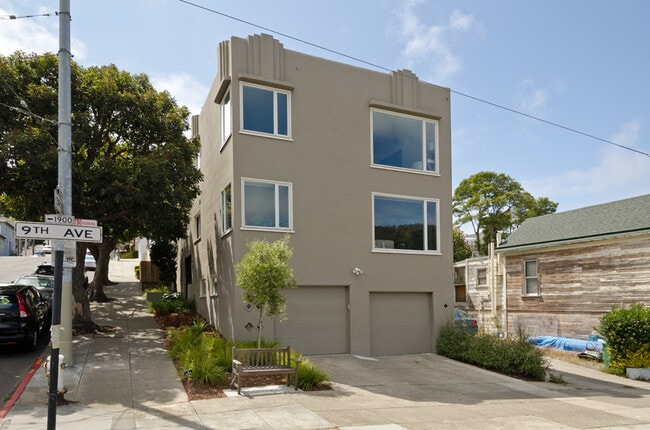 Building Photo - 202 Ortega St Unit 202 Ortega Rental