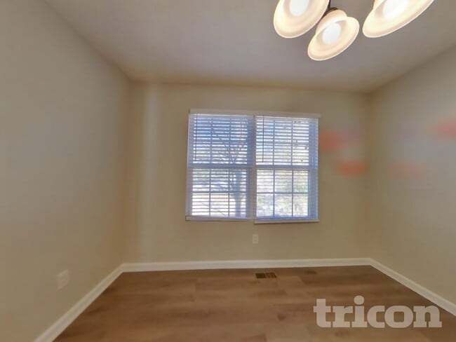 Photo - 7020 Cedar Ct