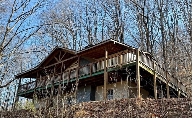 Building Photo - 456 Poverty Acres Rd