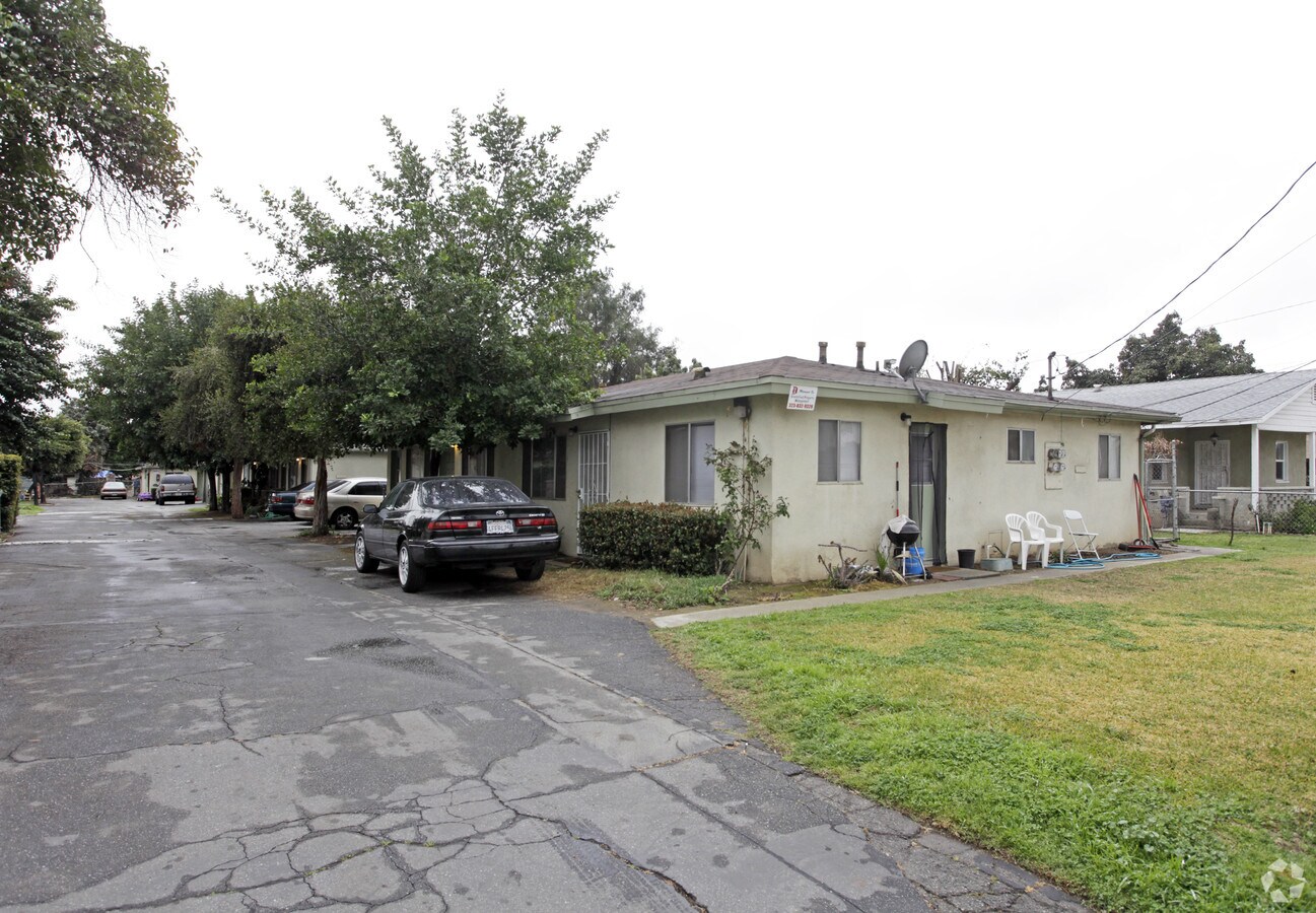 Photo - 1224 W 11th St