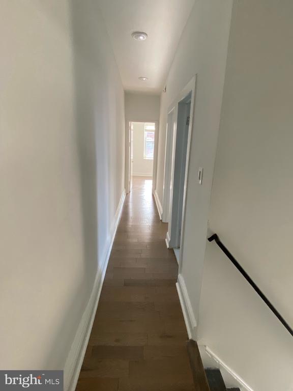 Photo - 2501 E Somerset St