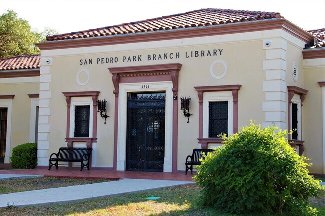 San Pedro Park Library - 1107 W Russell Pl Unit 1 BR