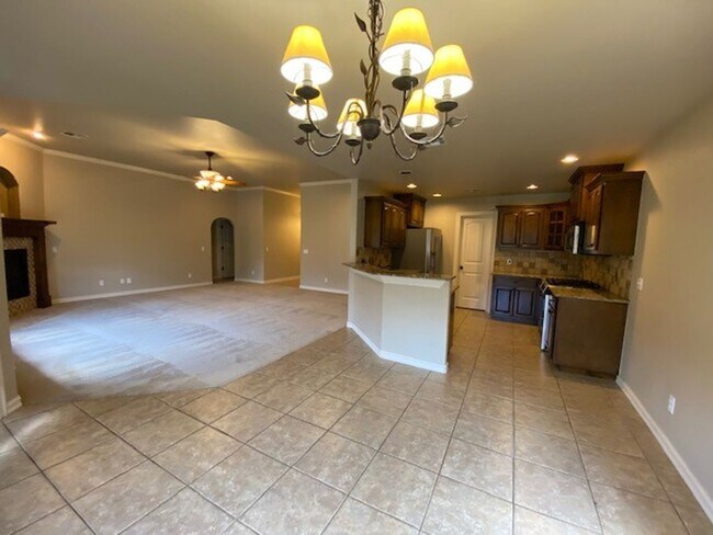 Photo - 3 Bed | 2 Bath | Jenks