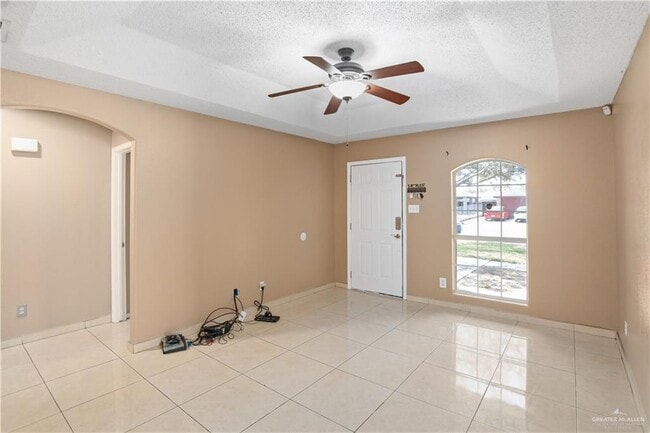 Photo - 17 W Atlanta St