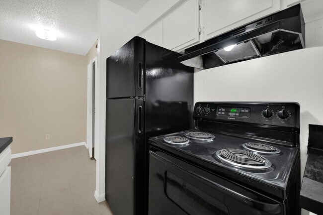 Photo - 7211 Atwell Dr Unidad 10