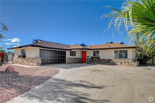 Building Photo - 3504 Pioneer Cir Rental