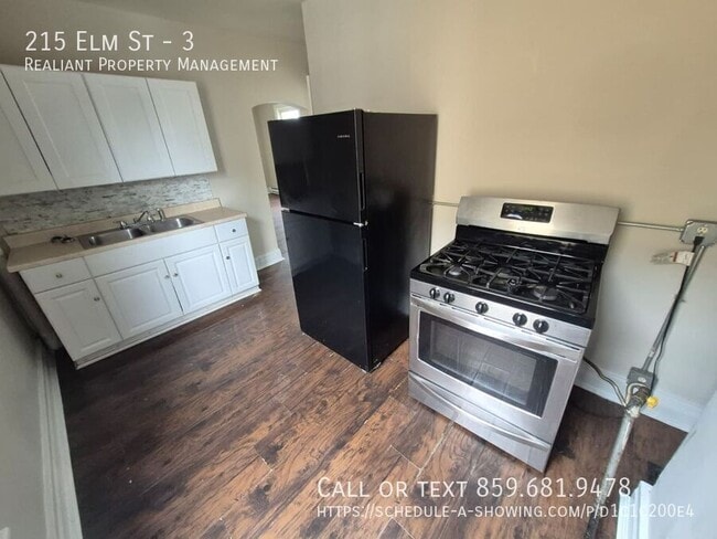 Photo - 215 Elm St Unit 3