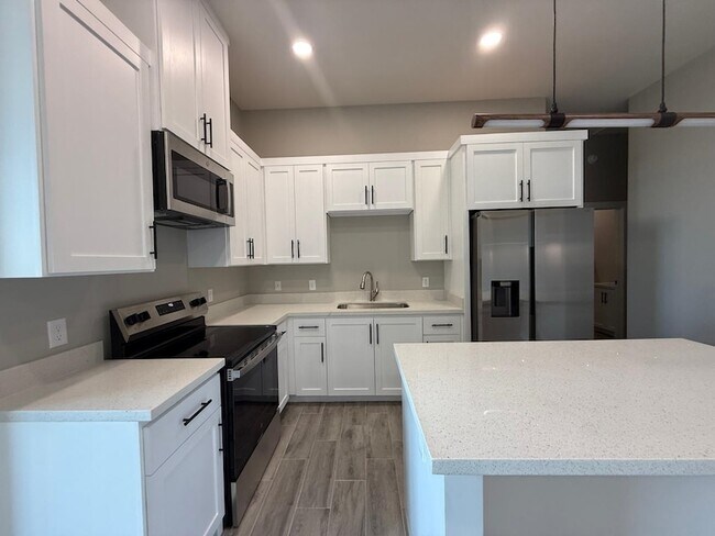 Photo - 130 Faith Dr