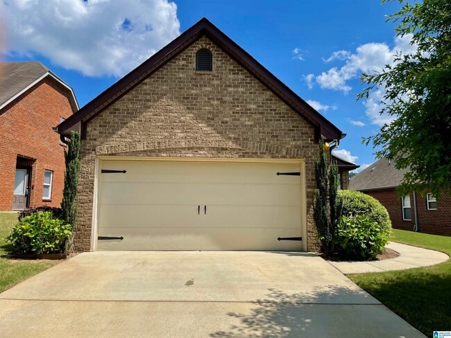 Photo - 27152715 Oxmoor Glen Dr