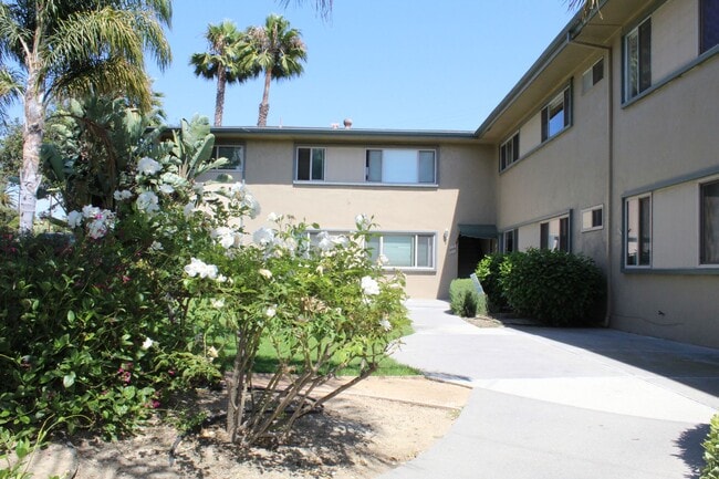 Photo - Updated Near Ventura College! Unit 111 Baylor Drive
