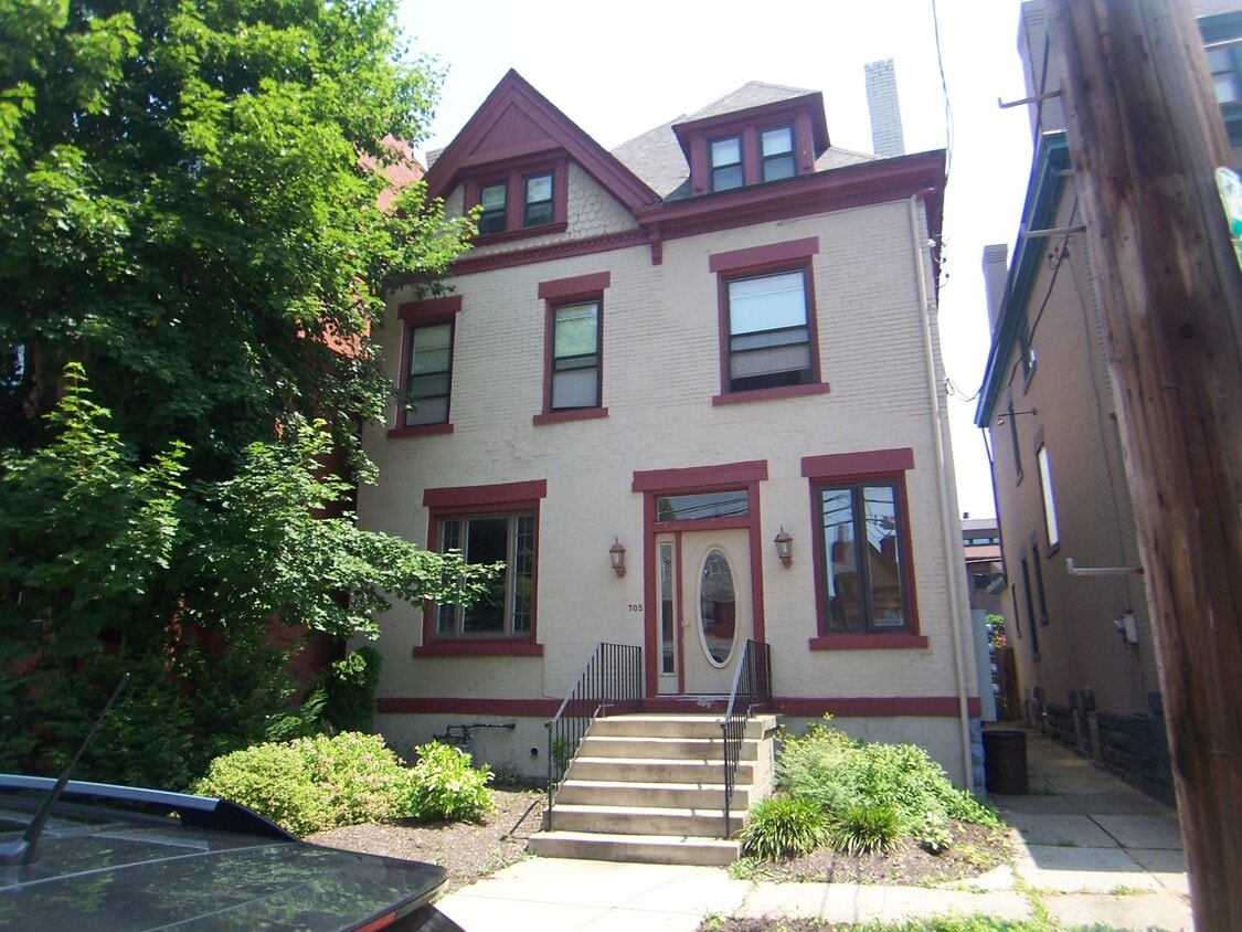 Photo - 705 S Aiken Ave (Pittsburgh, PA)
