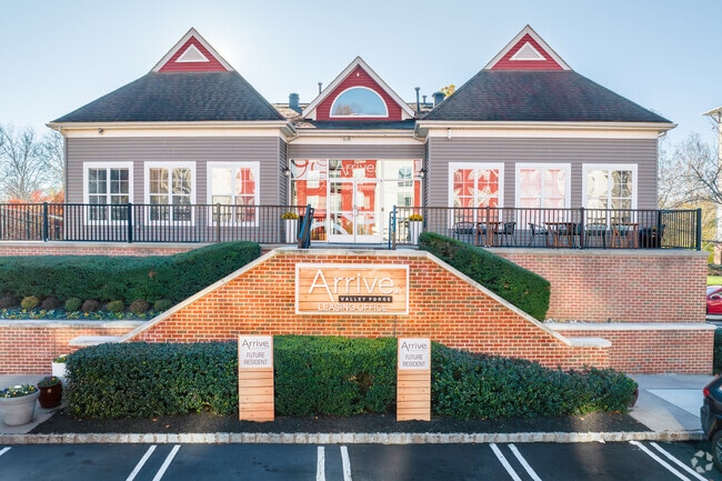 Leasing Office and Club House - Arrive Valley Forge