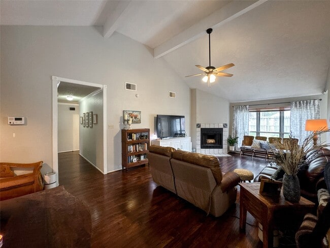 Photo - 2909 Laurelridge Dr