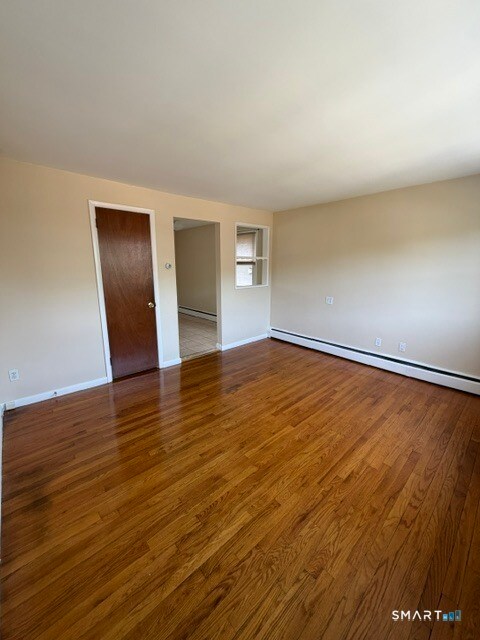 7 Eclipse Ave