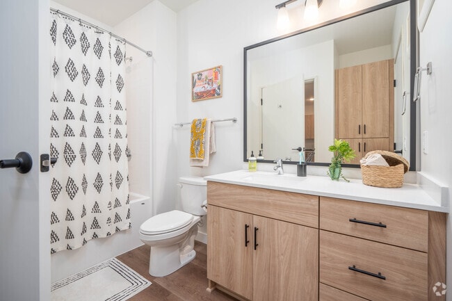 Odin - 1BR, 1BA - 780SF - Bathroom