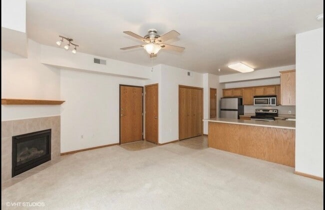 Photo - 130 Jefferson St Unit #8