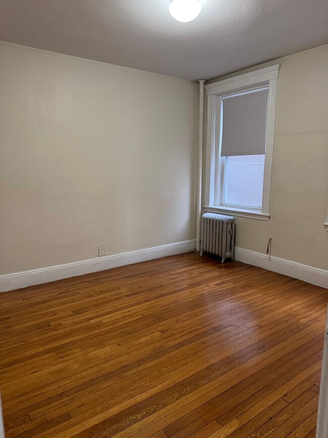 2 Lansdowne St Unit 34
