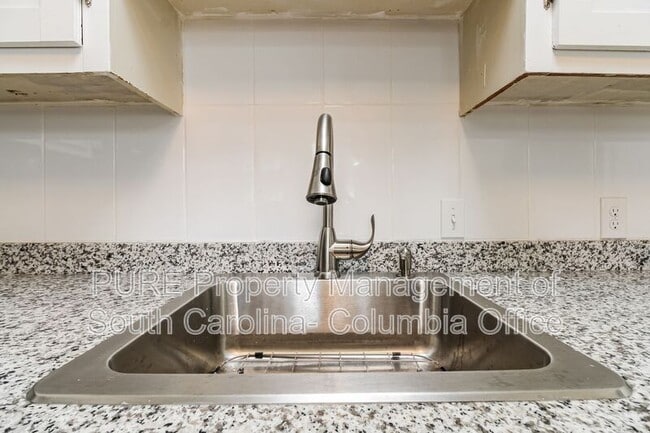 Photo - 2308 Manse St